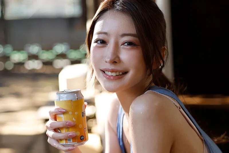 Chịch chị cạnh bên nhà xinh đẹp khi về quê