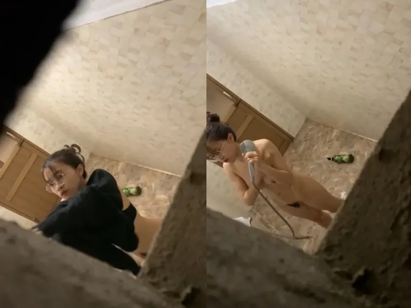 Quay lén gấu vú đẹp tắm, khe lỗ lồn chảy nước ròng ròng